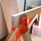 🛠️🔥 Soporte Profesional para Caballete de Sierra con Abrazadera – Banco de Trabajo Resistente para Madera y Construcción· Montaje Rápido y Extremadamente Duradero 🪨